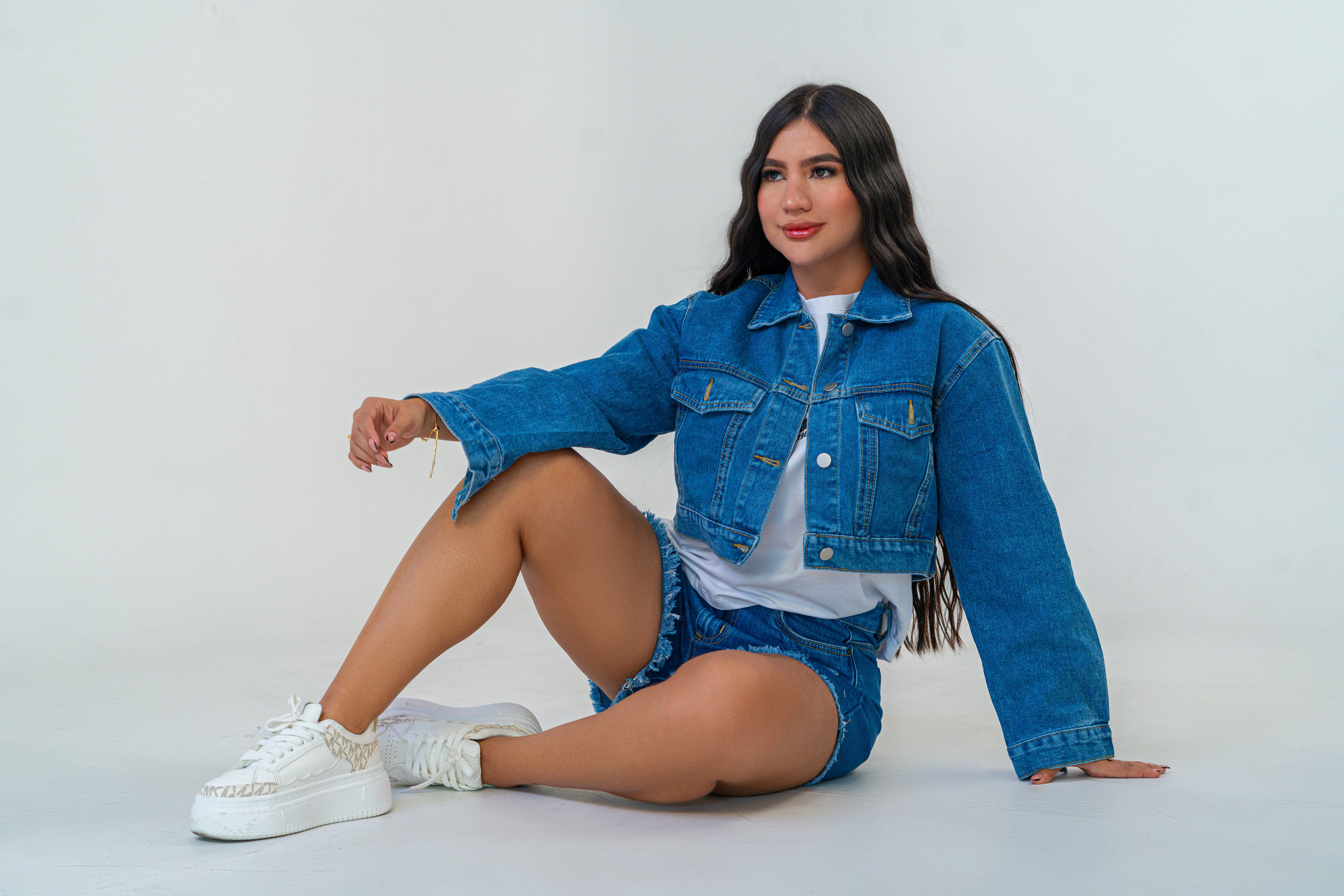 CHAQUETA DE JEAN